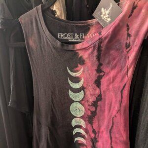 NWT Frost & Flame Moon Phase Crop Tank